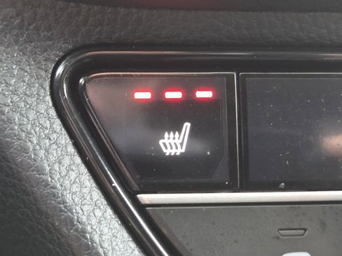Used 2024 Honda HR-V EX-L image 6
