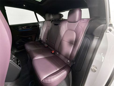 Certified 2026 Porsche Macan Electric RWD image 26