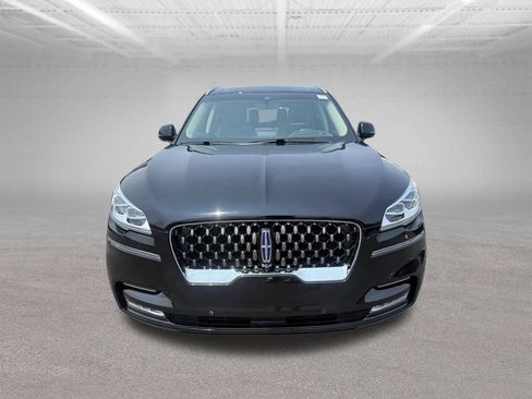 Used 2022 Lincoln Aviator Grand Touring w/ Equipment Group 301A AWD/4WD image 12