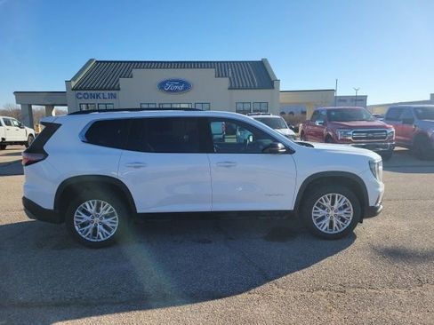 Used 2024 GMC Acadia Elevation image 21