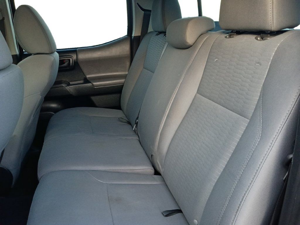 Used 2018 Toyota Tacoma SR w/ SR Convenience Package RWD image 22