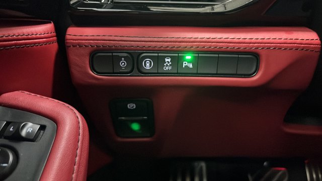 Used 2025 Acura MDX A-Spec AWD/4WD image 34