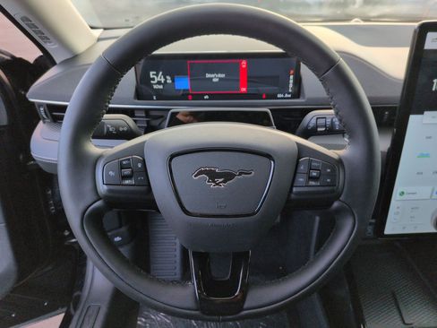 Used 2024 Ford Mustang Mach-E Select w/ Comfort Package Lite image 18