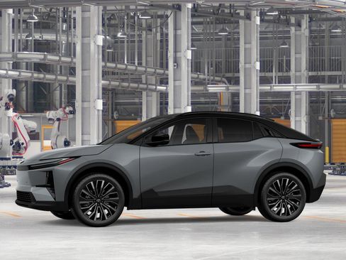 New 2026 Toyota C-HR image 3
