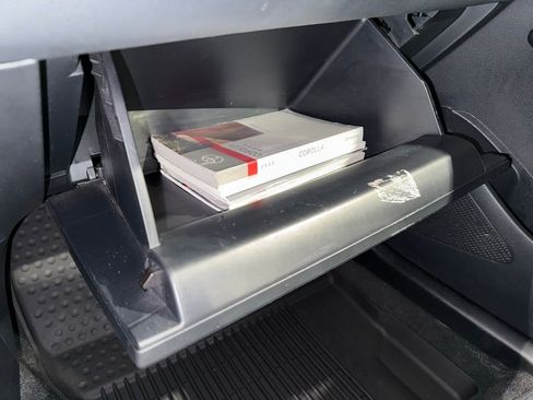 Certified 2023 Toyota Corolla LE image 25