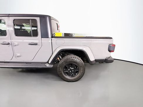 Used 2021 Jeep Gladiator Mojave w/ Dual Top Group AWD/4WD image 31