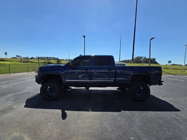 Used 2019 GMC Sierra 2500 SLT w/ Duramax Plus Package AWD/4WD image 8