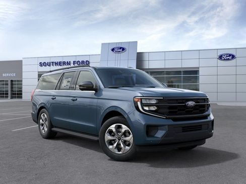 New 2027 Ford Expedition Max Active AWD/4WD image 4