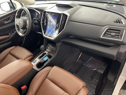 Used 2025 Subaru Ascent Touring AWD/4WD image 27
