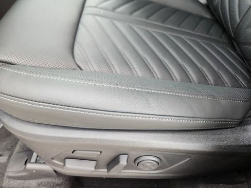 New 2026 Kia Sorento SX Prestige image 9