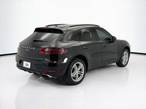 Used 2018 Porsche Macan w/ Premium Package Plus AWD/4WD image 5