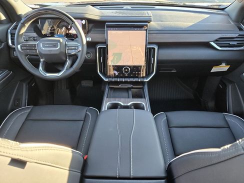 New 2026 GMC Acadia Denali w/ Super Cruise Package image 2