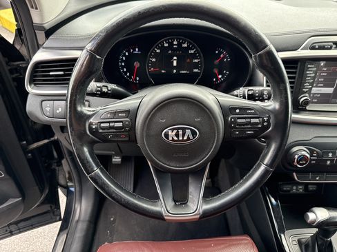 Used 2017 Kia Sorento SX AWD/4WD image 19