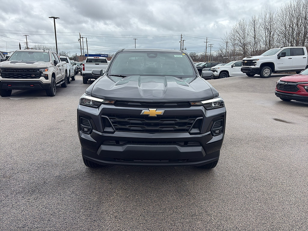 New 2026 Chevrolet Colorado LT w/ LT Convenience Package AWD/4WD image 2