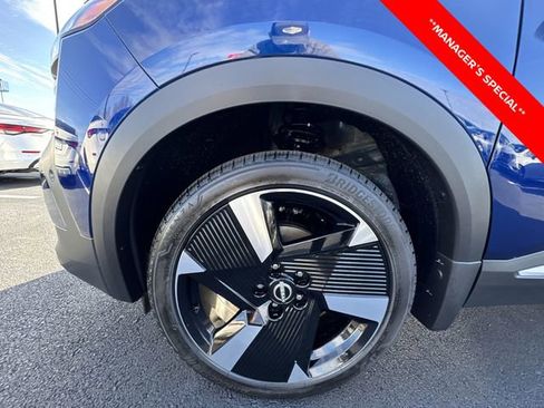 New 2025 Nissan Kicks SR AWD/4WD image 10