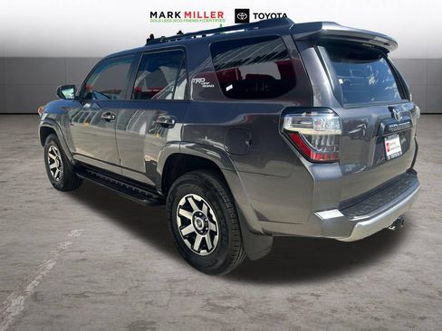 Certified 2020 Toyota 4Runner TRD Off-Road AWD/4WD image 3