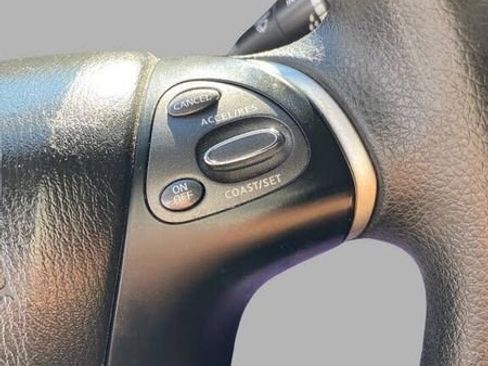 Used 2019 Nissan Pathfinder S image 20