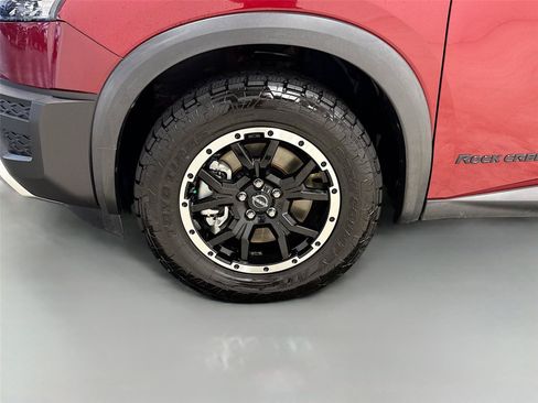 Used 2023 Nissan Pathfinder Rock Creek AWD/4WD image 30