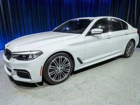 Used 2019 BMW 530i image 1