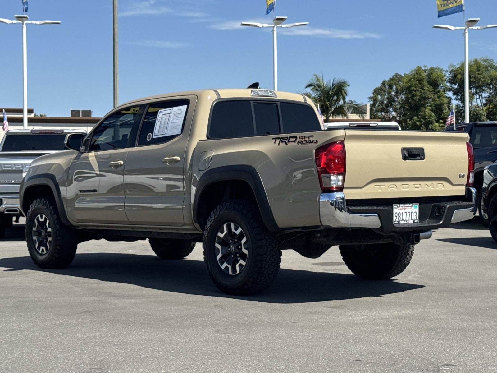 Used 2016 Toyota Tacoma TRD Off-Road w/ Towing Package RWD image 7