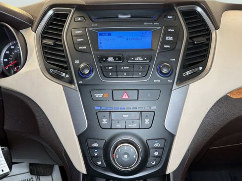 Used 2014 Hyundai Santa Fe Sport FWD image 16
