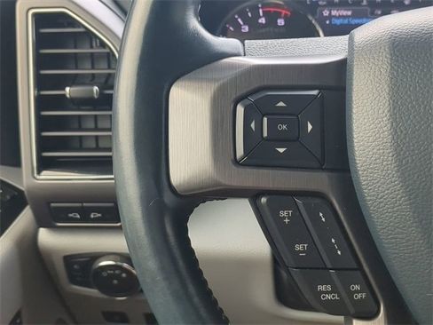 Used 2022 Ford F450 Limited w/ FX4 Off-Road Package image 14