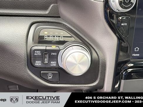 Used 2023 RAM 1500 Laramie AWD/4WD image 17