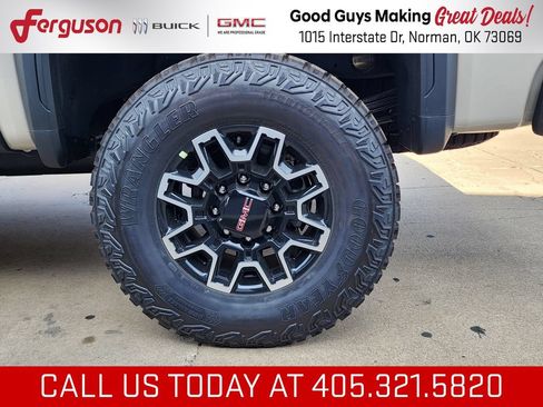 New 2026 GMC Sierra 2500 AT4X AWD/4WD image 59