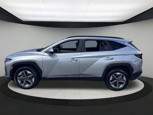 Used 2025 Hyundai Tucson SEL AWD/4WD image 11