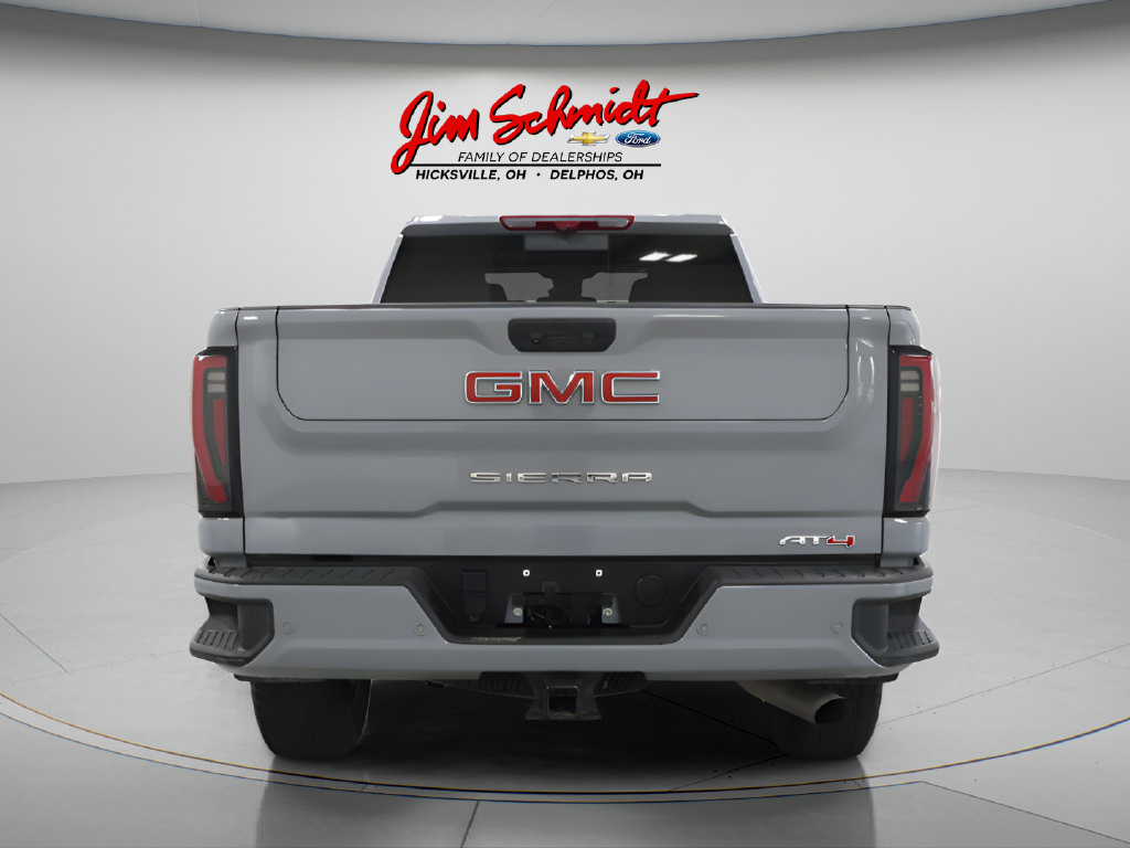 Used 2025 GMC Sierra 2500 AT4 w/ AT4 Premium Plus Package AWD/4WD image 5