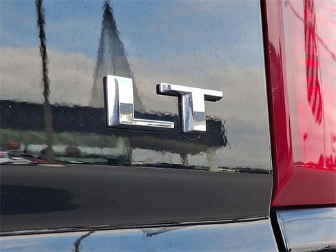 Used 2023 Chevrolet Silverado 1500 LT image 30