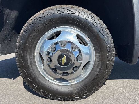 Used 2022 Chevrolet Silverado 3500 LTZ w/ LTZ Texas Edition AWD/4WD image 14