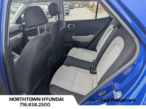 Certified 2023 Hyundai Venue SEL image 31