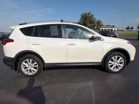 Used 2014 Toyota RAV4 Limited AWD/4WD image 8