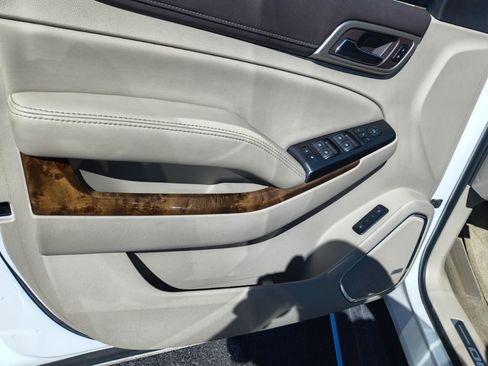 Used 2016 GMC Yukon Denali w/ Open Road Package image 9