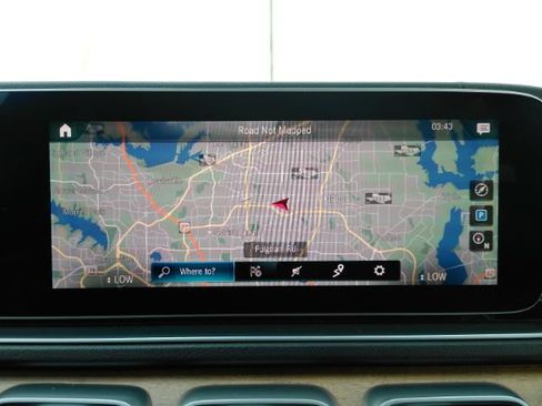 Used 2020 Mercedes-Benz GLS 450 4MATIC image 48