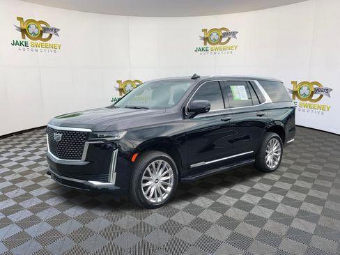 Used 2021 Cadillac Escalade Premium Luxury AWD/4WD image 3