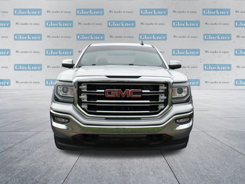 Used 2018 GMC Sierra 1500 SLT w/ SLT Premium Package AWD/4WD image 2