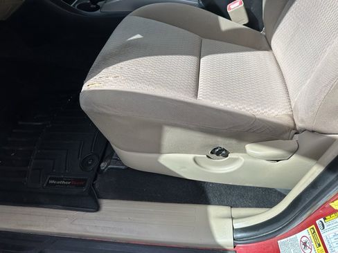 Used 2012 Toyota Tacoma PreRunner image 12