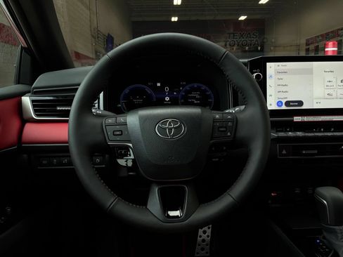 New 2026 Toyota Camry XSE FWD image 33