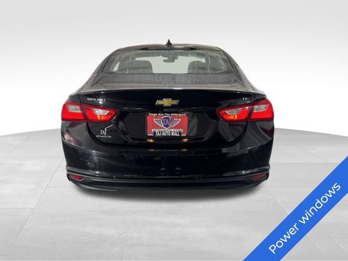 Used 2023 Chevrolet Malibu LT w/ Driver Confidence Package FWD image 5
