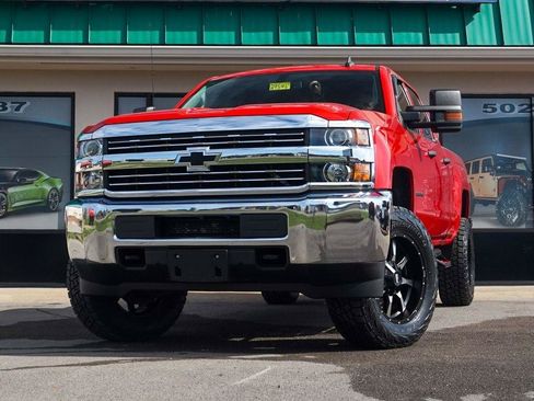 Used 2018 Chevrolet Silverado 3500 W/T w/ WT Convenience Package AWD/4WD image 6