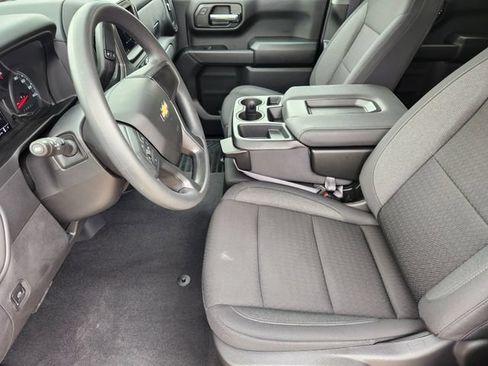 Used 2026 Chevrolet Silverado 1500 Custom RWD image 4