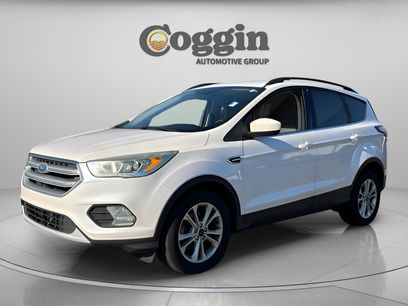 Used 2017 Ford Escape SE w/ Equipment Group 201A