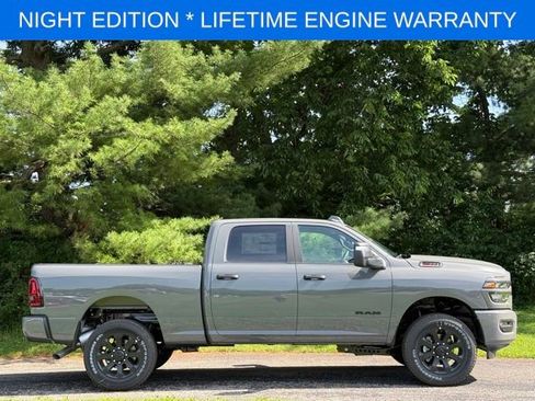 New 2026 RAM 2500 Big Horn AWD/4WD image 2