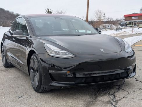 Used 2018 Tesla Model 3 Long Range image 5