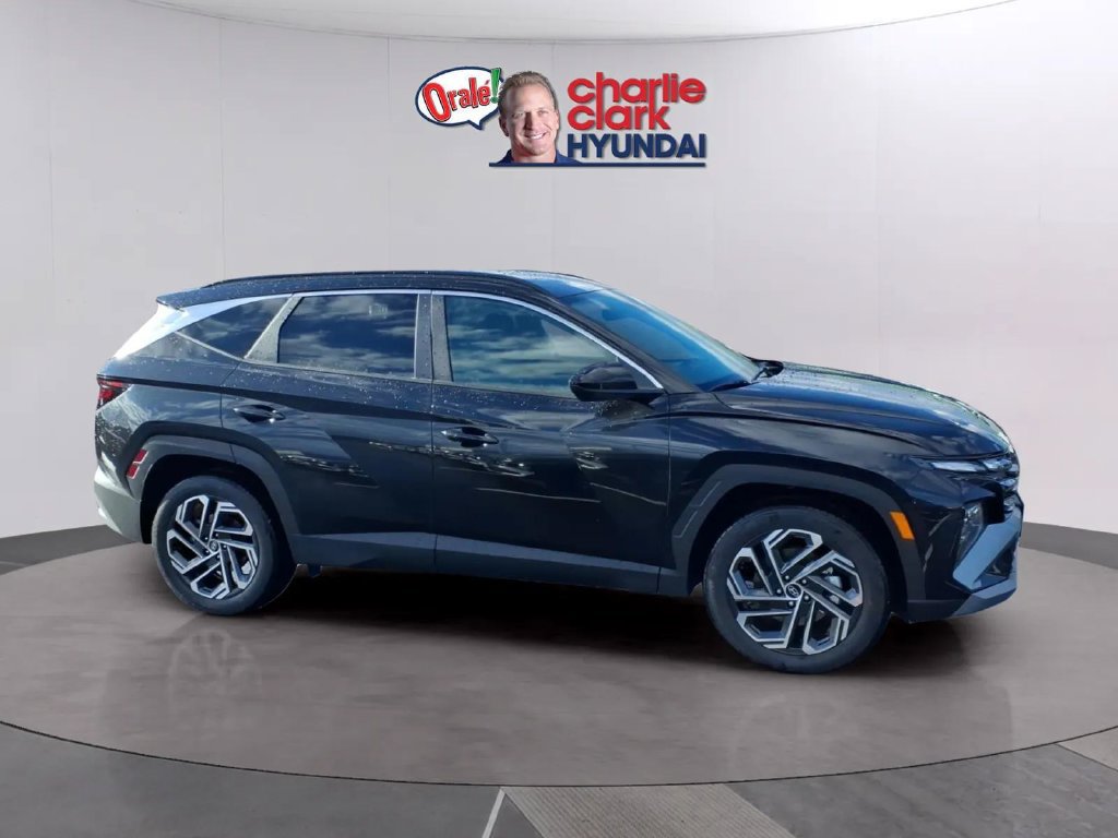 New 2026 Hyundai Tucson SEL Plus FWD image 6