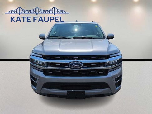 Certified 2022 Ford Expedition Limited AWD/4WD image 2