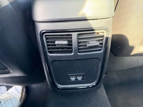 Used 2023 Chrysler 300 S RWD image 18
