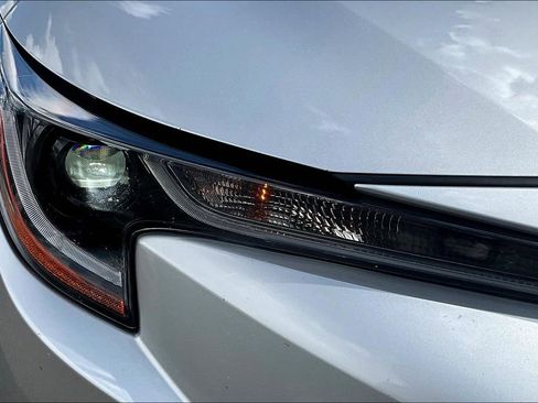 Used 2023 Toyota Corolla LE image 40